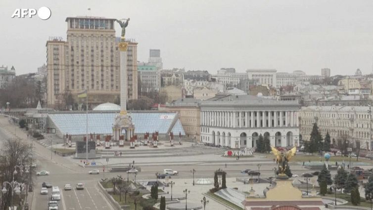 Ucraina, Zelensky: "Libereremo la Crimea". Putin accusa la Nato