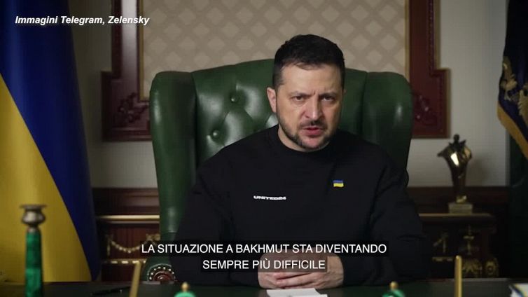 Ucraina, Zelensky: "La situazione a Bakhmut e' sempre piu' complicata"