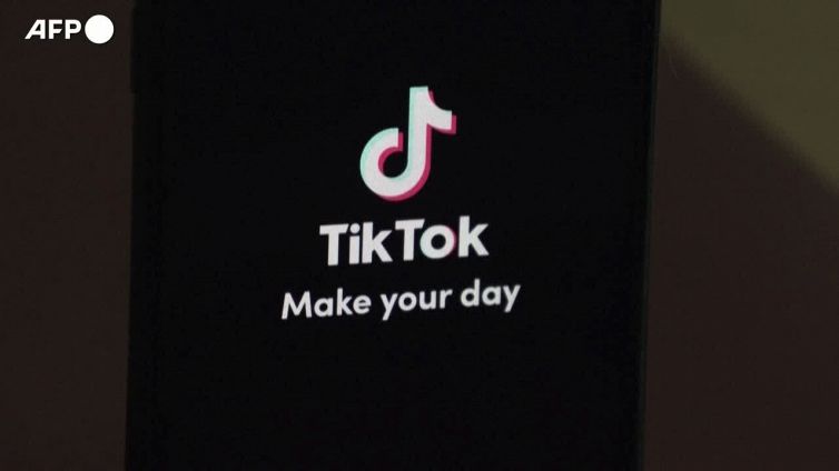 Stati Uniti e Canada vietano TikTok sui cellulari governativi