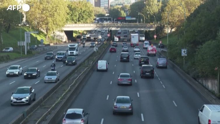 Auto inquinanti e Ue, Meloni: "Ogni Stato decida la strada"