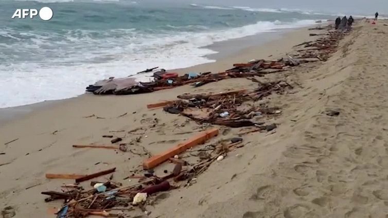Naufragio migranti, Meloni: "Nessuna segnalazione da Frontex"