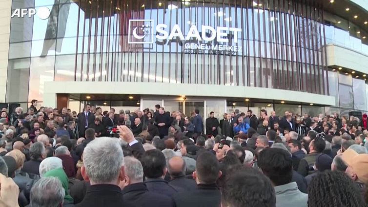 Elezioni in Turchia, le opposizioni scelgono Kilicdaroglu contro Erdogan