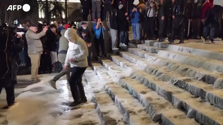 Manifestazioni e scontri in Georgia contro la controversa legge sugli" agenti stranieri"