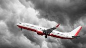 Turbolenze in aereo: quando sono pericolose? I segnali d'allarme