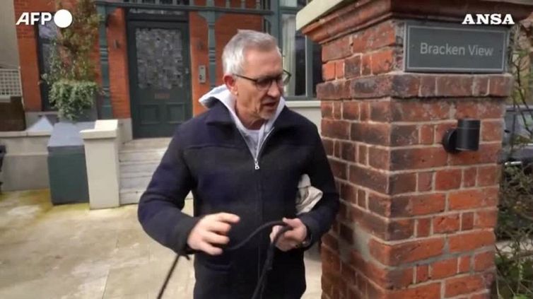 Inghilterra, Lineker reintegrato dalla Bbc alla conduzione