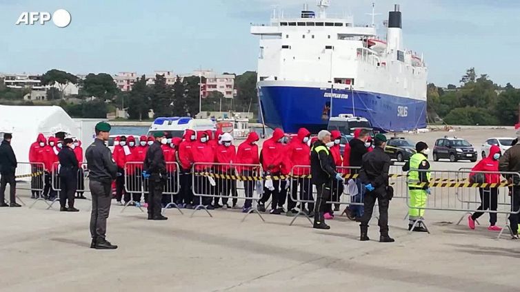 20mila sbarcati, protezione speciale per 10mila