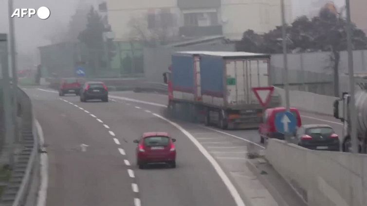 Governo scrive all'Ue sull'auto, 'transizione sia equa'