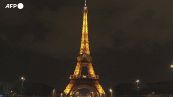Earth Hour, anche la Tour Eiffel a Parigi spegne le luci per il futuro del pianeta