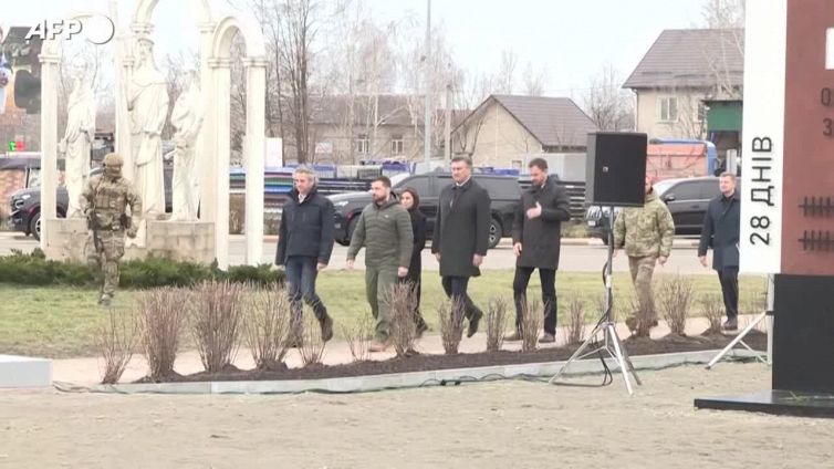 Ucraina, Zelensky: "A Bucha il mondo ha visto il male russo"