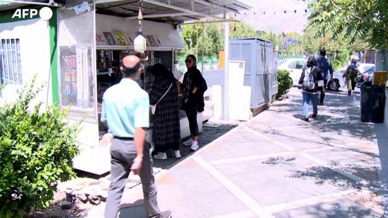 L'Iran ribadisce: "Il velo e' civilta', tolleranza zero"