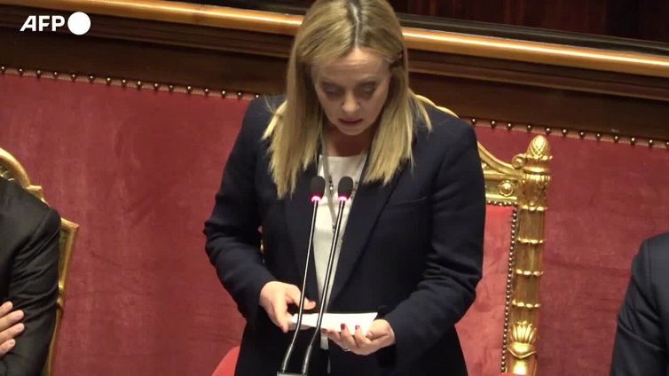 Meloni: "Mi aspetto passi concreti dall'Ue su migranti"