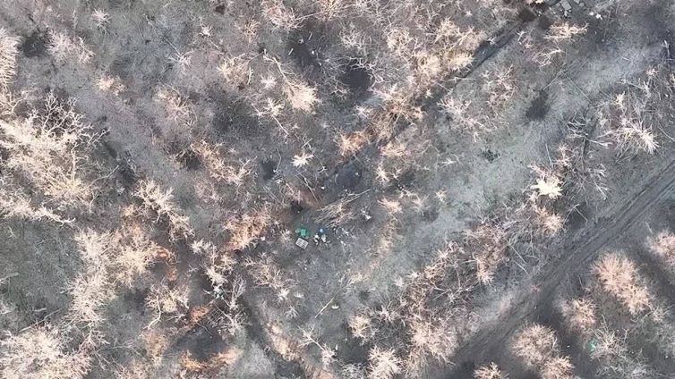 Ucraina, i soldati russi stanati dai droni dell'esercito di Kiev