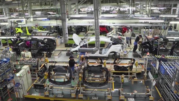 E' boom dei prezzi per le auto usate, +30% in 3 mesi