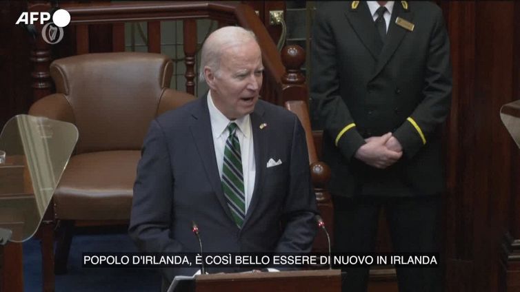 Irlanda, Biden: "La pace e' indispensabile, saremo vostro partner e sostenitori"