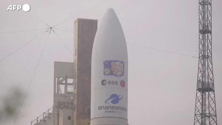 Spazio, lanciata la sonda Juice: inizia l'avventura verso le lune di Giove