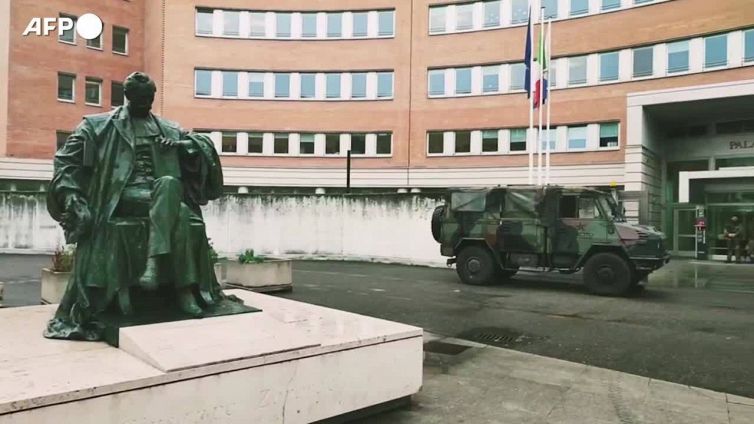 Strage di Erba, a giorni l'istanza di revisione per Olindo e Rosa