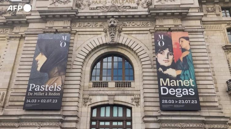 Riforma pensioni in Francia, mobilitazione della CGT al museo d'Orsay di Psrigi