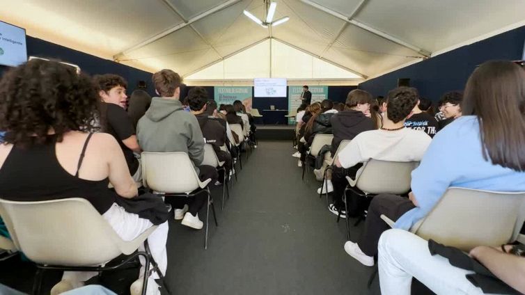 E-Distribuzione, elettricita' del futuro al Festival dei giovani