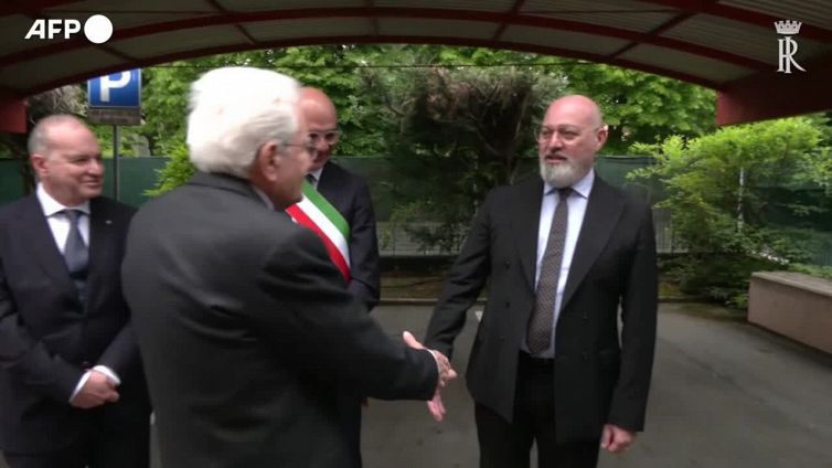 Allarme di Mattarella: "Lavoro precario stride con crescita"