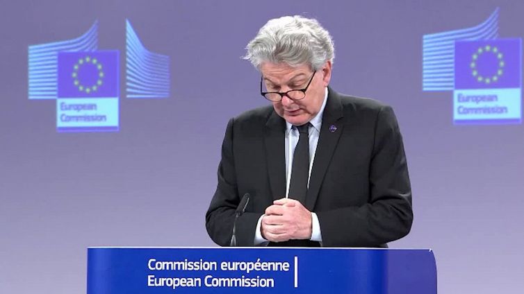 Ue lancia piano per produrre 1 milione di munizioni l'anno