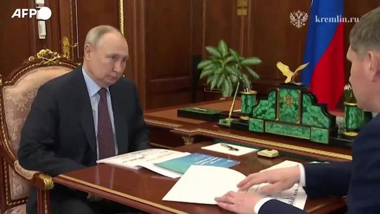Putin, prima apparizione in video dopo l'attacco al Cremlino