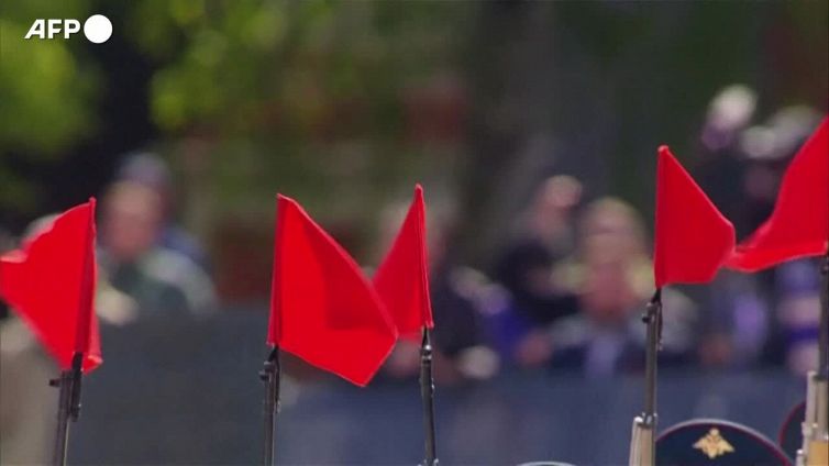 Parata del Giorno della Vittoria a Mosca, armi nucleari sfilano sulla Piazza Rossa