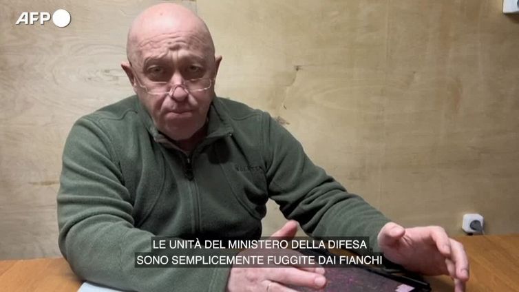 Ucraina, Prigozhin: "Le forze regolari russe in fuga da Bakhmut"