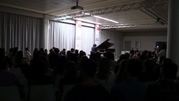 Amplifon ospita il concerto di Lucas Debargue
