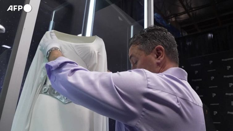 Pillole di Hollywood all'asta in California, anche l'abito della Principessa Leila