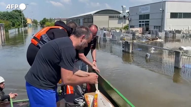 "Attenzione alle acque alluvionali contaminate"