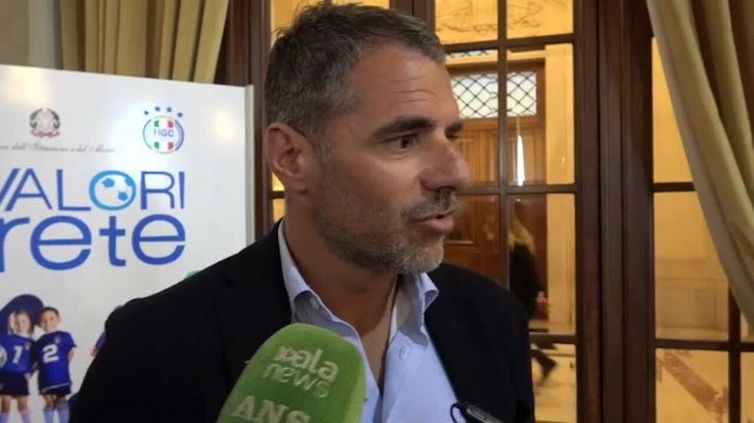 Calcio, Perrotta: "In Italia dispersione di talenti, seconde squadre progetto da considerare"