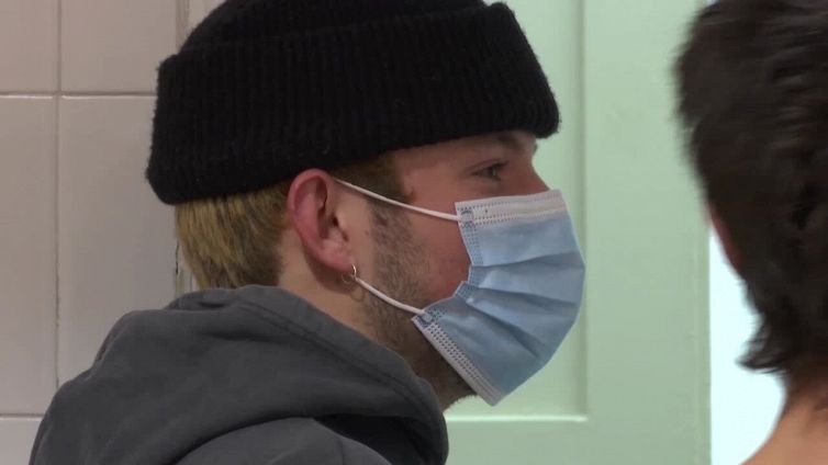 Il ragazzo fa il "bullo"? Dovra' aiutare le proprie vittime