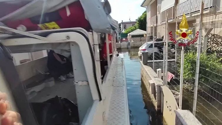 Romagna, dopo l'alluvione scattano i previsti divieti di balneazione