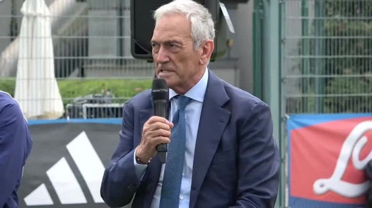 Nazionale, Gravina ricorda Vialli: "Uno sportivo diventato uomo e poi eroe. Eredità straordinaria"