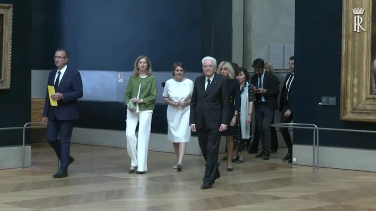 Mattarella ammira "La Gioconda" di Leonardo