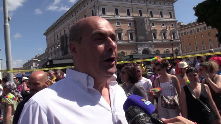 Pride Roma, Zingaretti: "Molto dispiaciuto per patrocinio, oggi piazza del futuro"