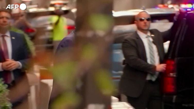 Trump show contro Biden alla vigilia dell'udienza a Miami