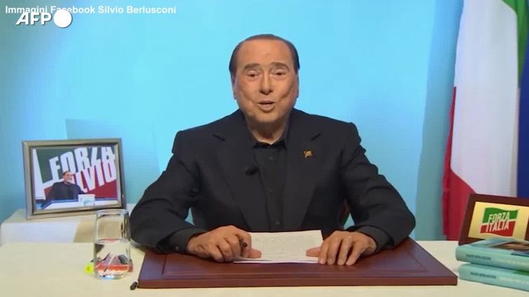Addio a Berlusconi, l'outsider politico che sdogano' la destra