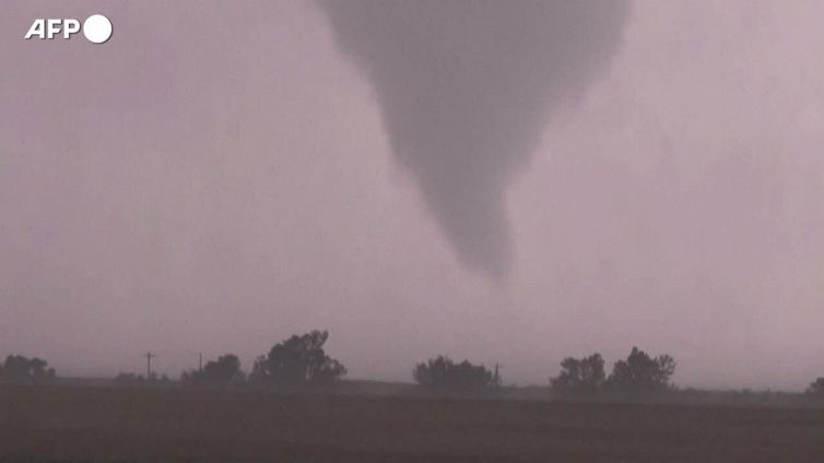 Tornado in Texas, almeno un morto e 75 feriti
