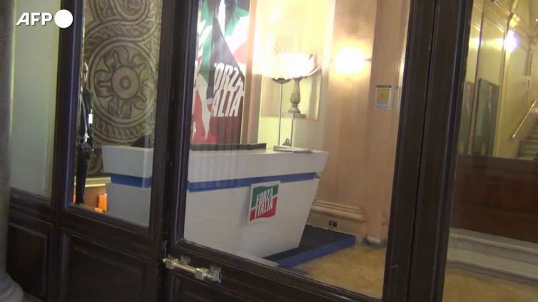 Comincia l'era del dopo Berlusconi, la guida a Tajani
