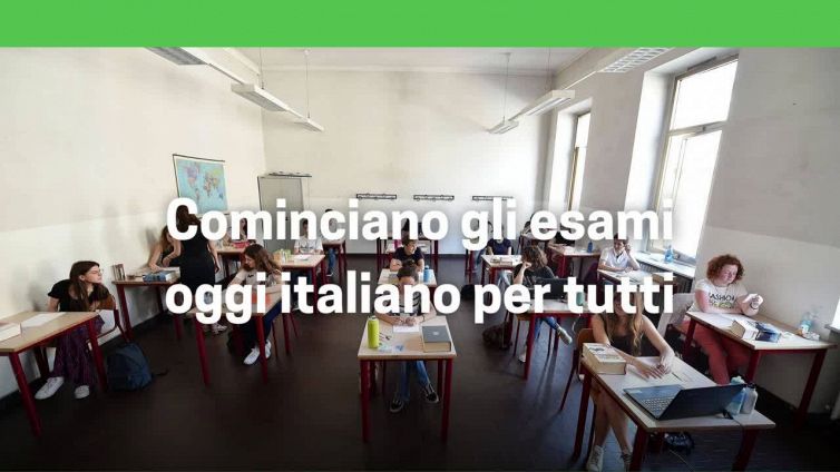 Cominciano oggi gli esami di maturita' per 536 mila studenti
