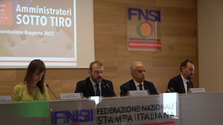 Sindaci minacciati, Piantedosi: "Rinnoviamo la vicinanza dello Stato"