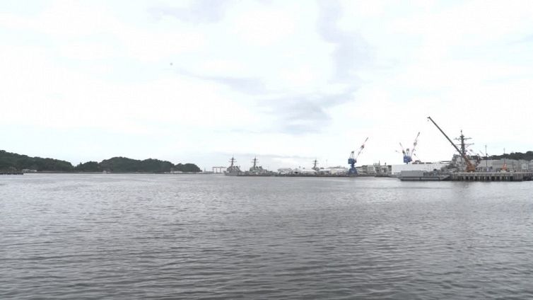 La nave Morosini della Marina italiana per la prima volta in Giappone