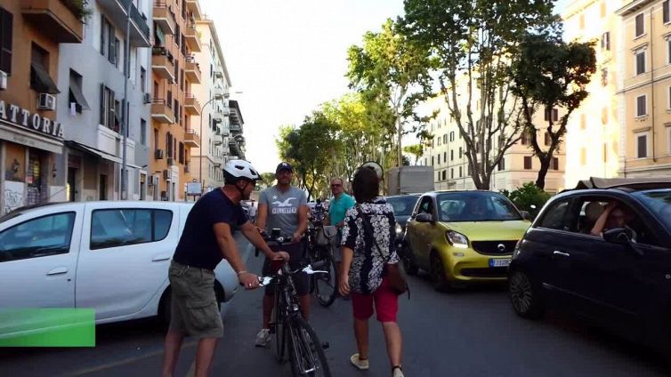 Roma, ciclabile umana per salvare il progetto sull'Ostiense