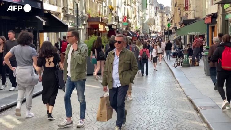 L'inflazione frena ancora a giugno e cala al 6,4%