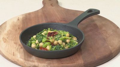 Insalata con cime di rapa e ceci