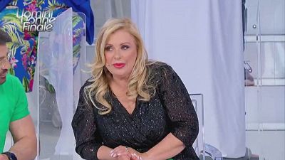 Tina: ''Elio che titolo di studio hai?''