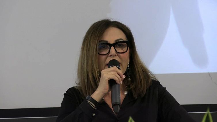 Santanche' si difende: sul mio onore, mai avvisi garanzia