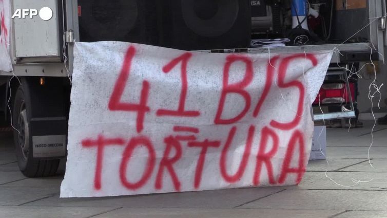 Caso Cospito, il gip chiede l'imputazione coatta per Delmastro