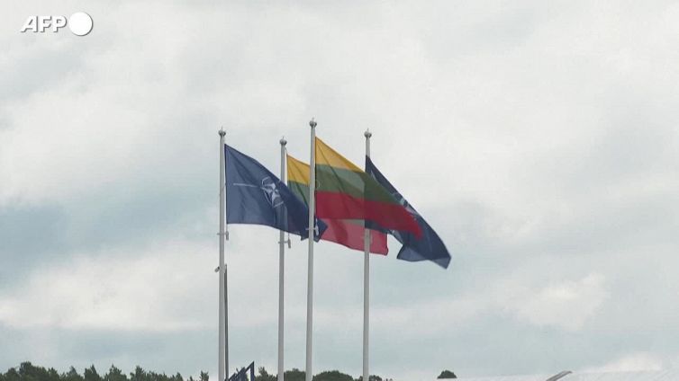 La Nato accorcia i tempi per l'adesione dell'Ucraina